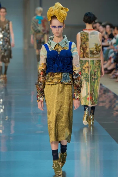 Look 21